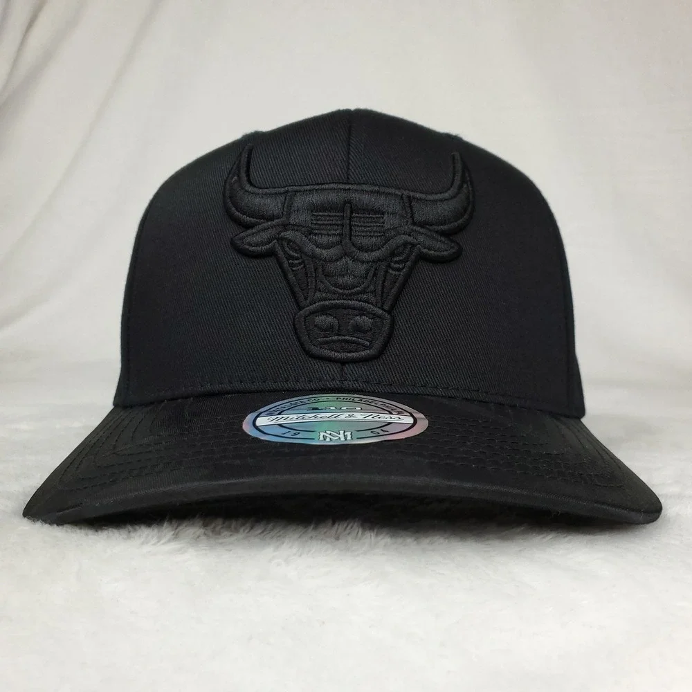 Chicago Bulls Mitchell & Ness NBA Flexfit 110 Snapback Hat Cap 3D Logo Black NWT